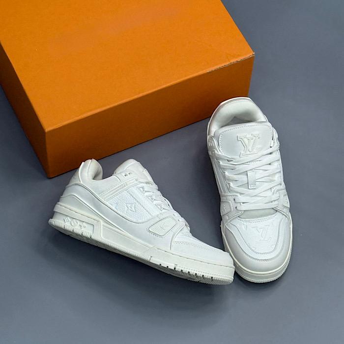 لیویتون مستر سفید 