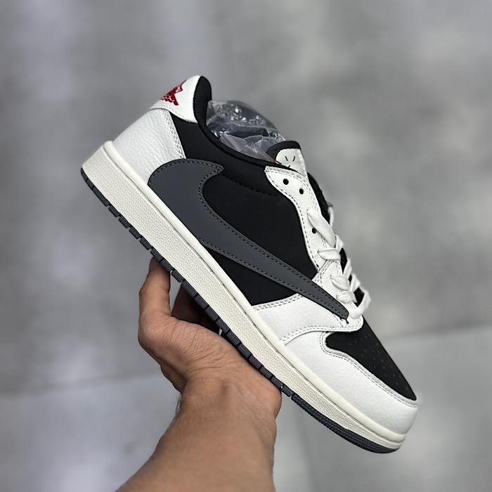 نایک جردن ترویس  Jordan Travis